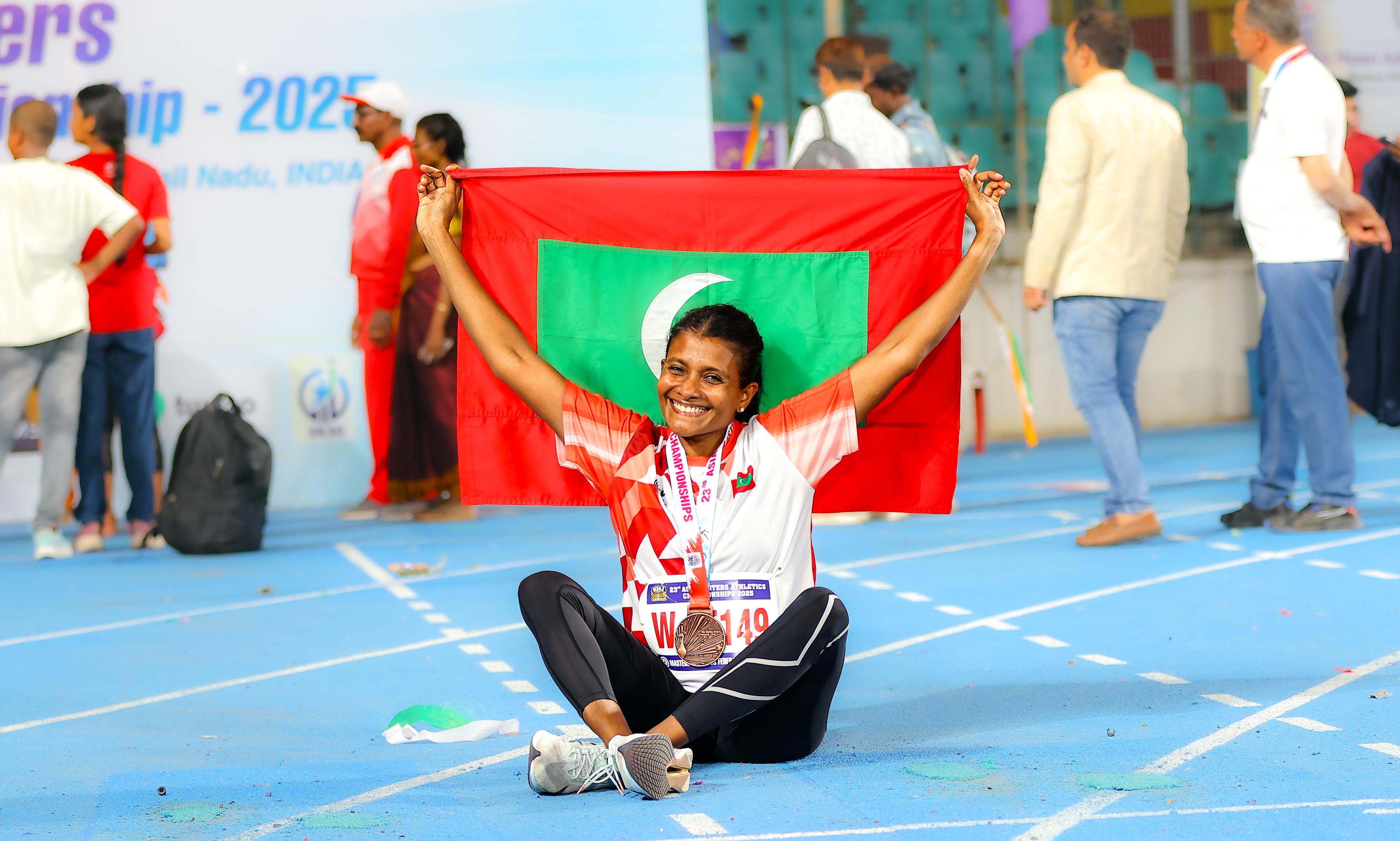 އޭޝިއަން މާސްޓަރސް އެތްލެޓިކްސް މުބާރާތުގެ 5000 މީޓަރު ދުވުމުން ތިންވަނަ ހުސީއަށް