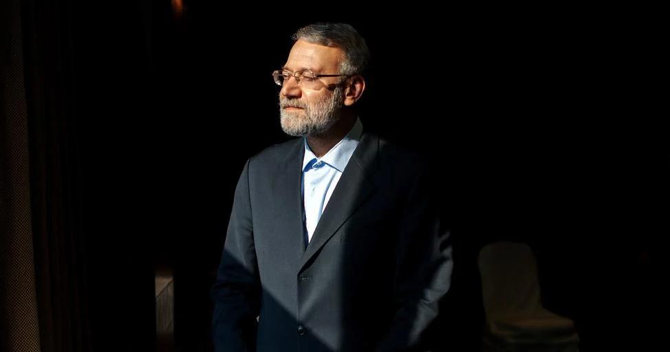 އިޒްރޭލުގެ ހަމަލާއެއްގައި އަވަހާރަކޮށްލި އިރާނުގެ ސަލާމަތީ ކައުންސިލްގެ ވެރިޔާ އަލީ ލާރިޖާނީގެ ޖަނާޒާ މާދަމާ ތެހްރާނުގައި!